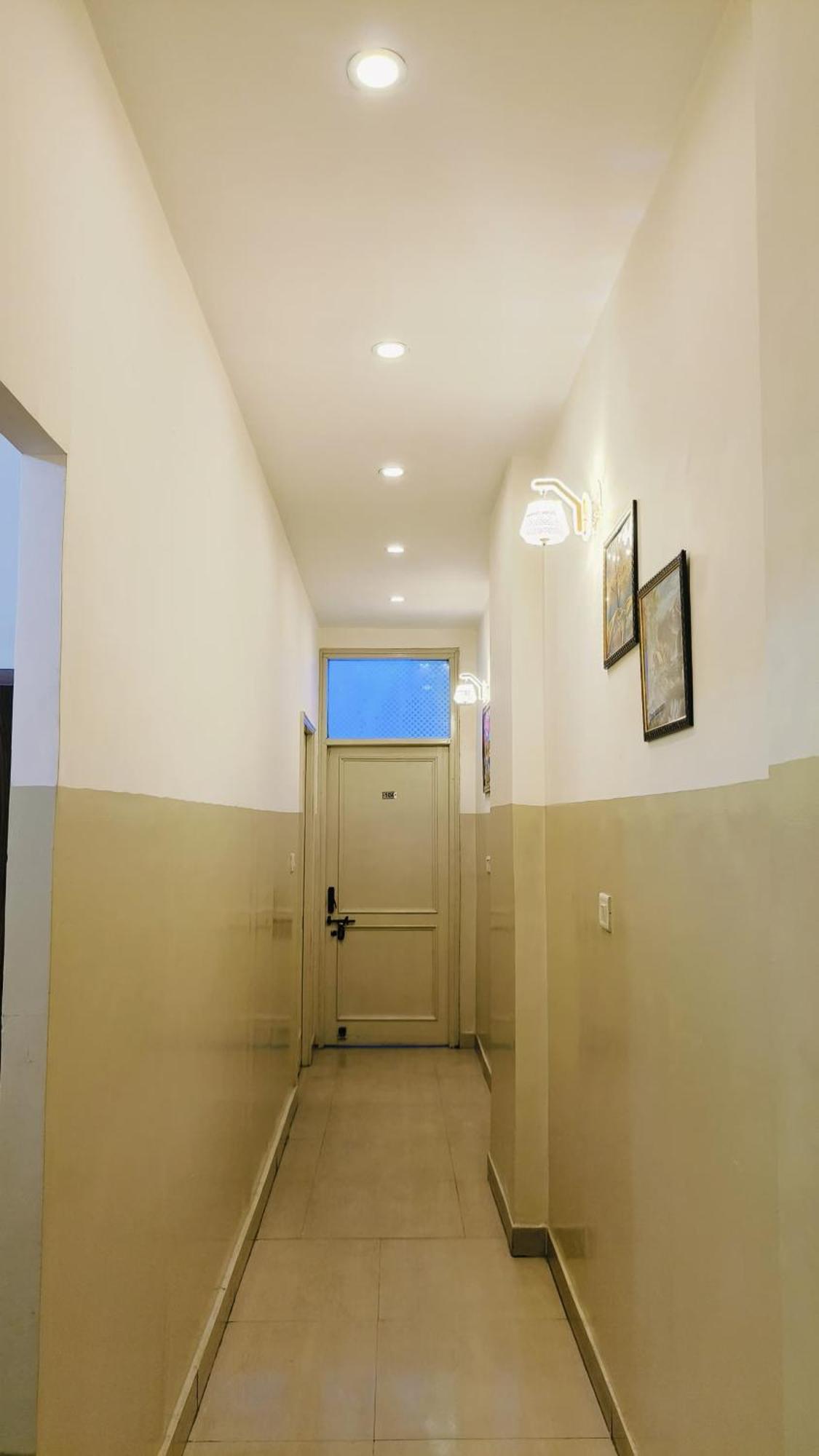 Hotel Mannat Centric - Near Lajpat Nagar Metro New Delhi Extérieur photo