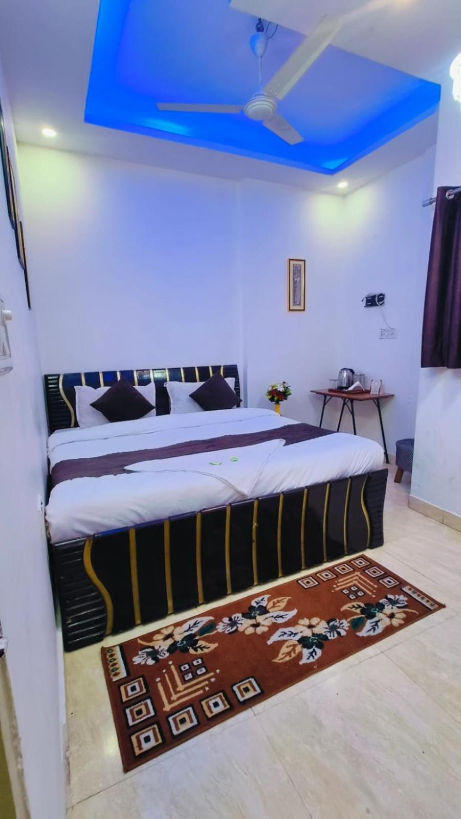 Hotel Mannat Centric - Near Lajpat Nagar Metro New Delhi Extérieur photo