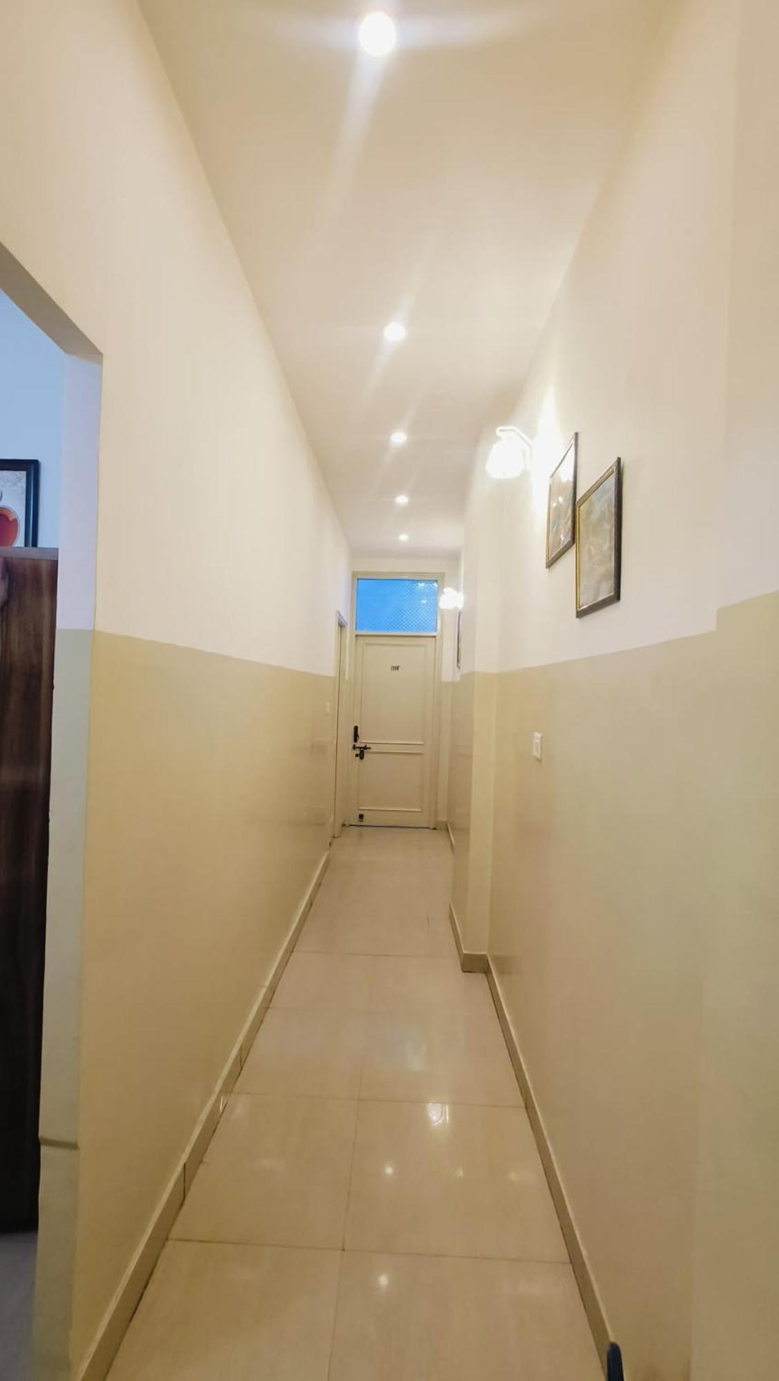 Hotel Mannat Centric - Near Lajpat Nagar Metro New Delhi Extérieur photo