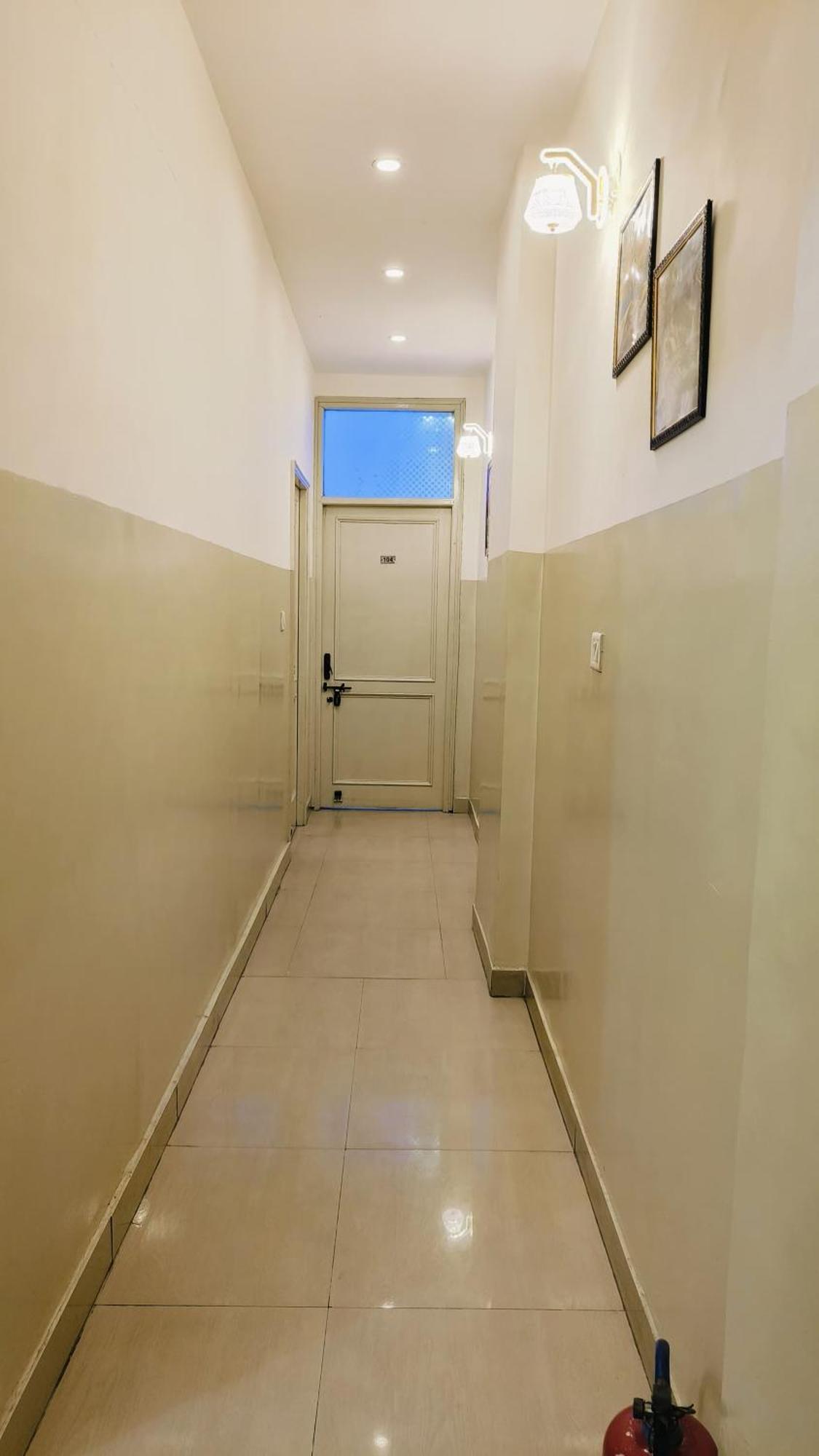 Hotel Mannat Centric - Near Lajpat Nagar Metro New Delhi Extérieur photo